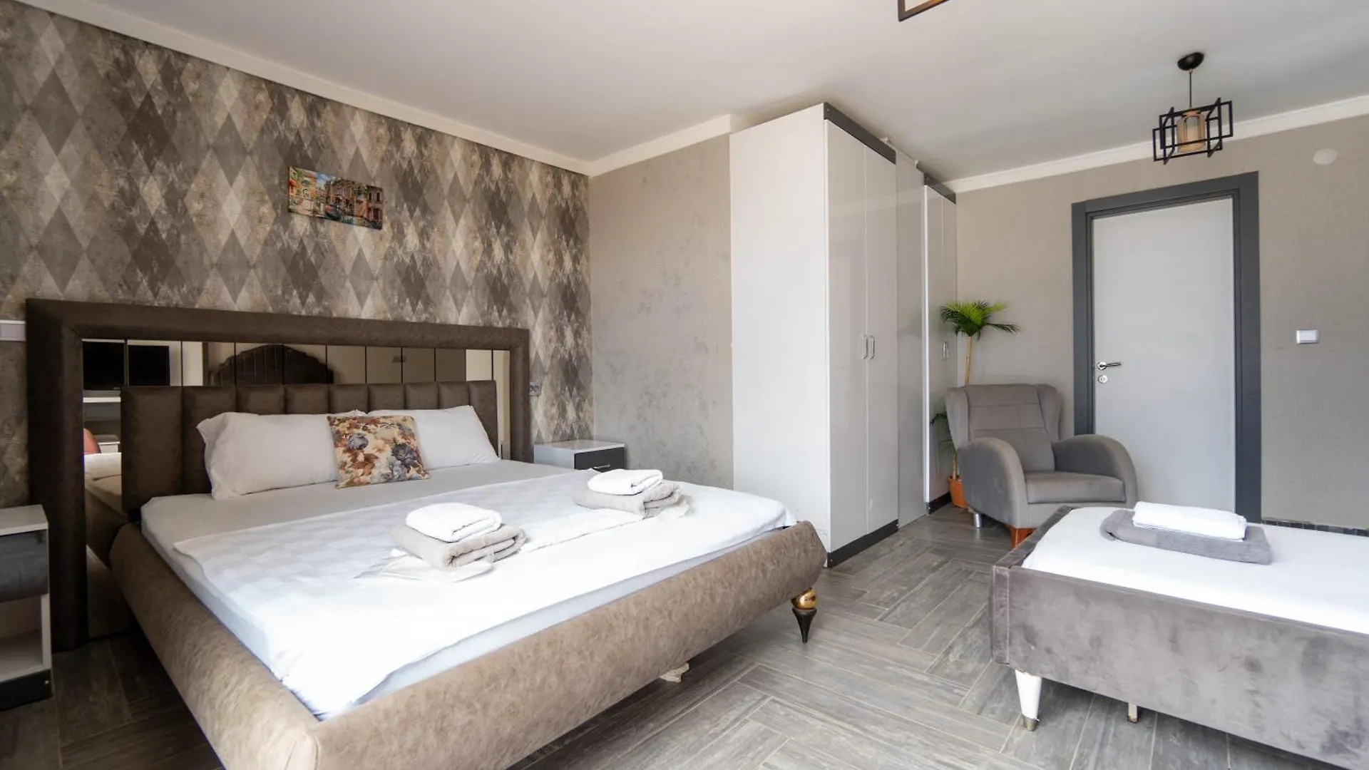 Stone House Butik Otel İzmir 0*,