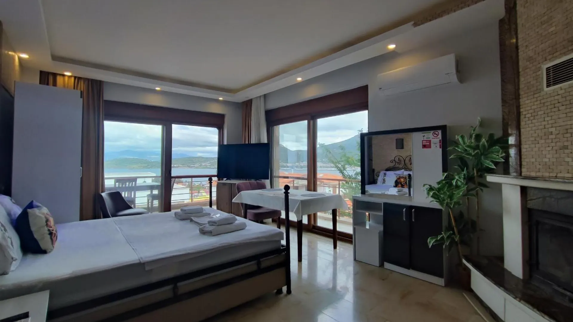 Stone House Butik Otel Izmir Hotel