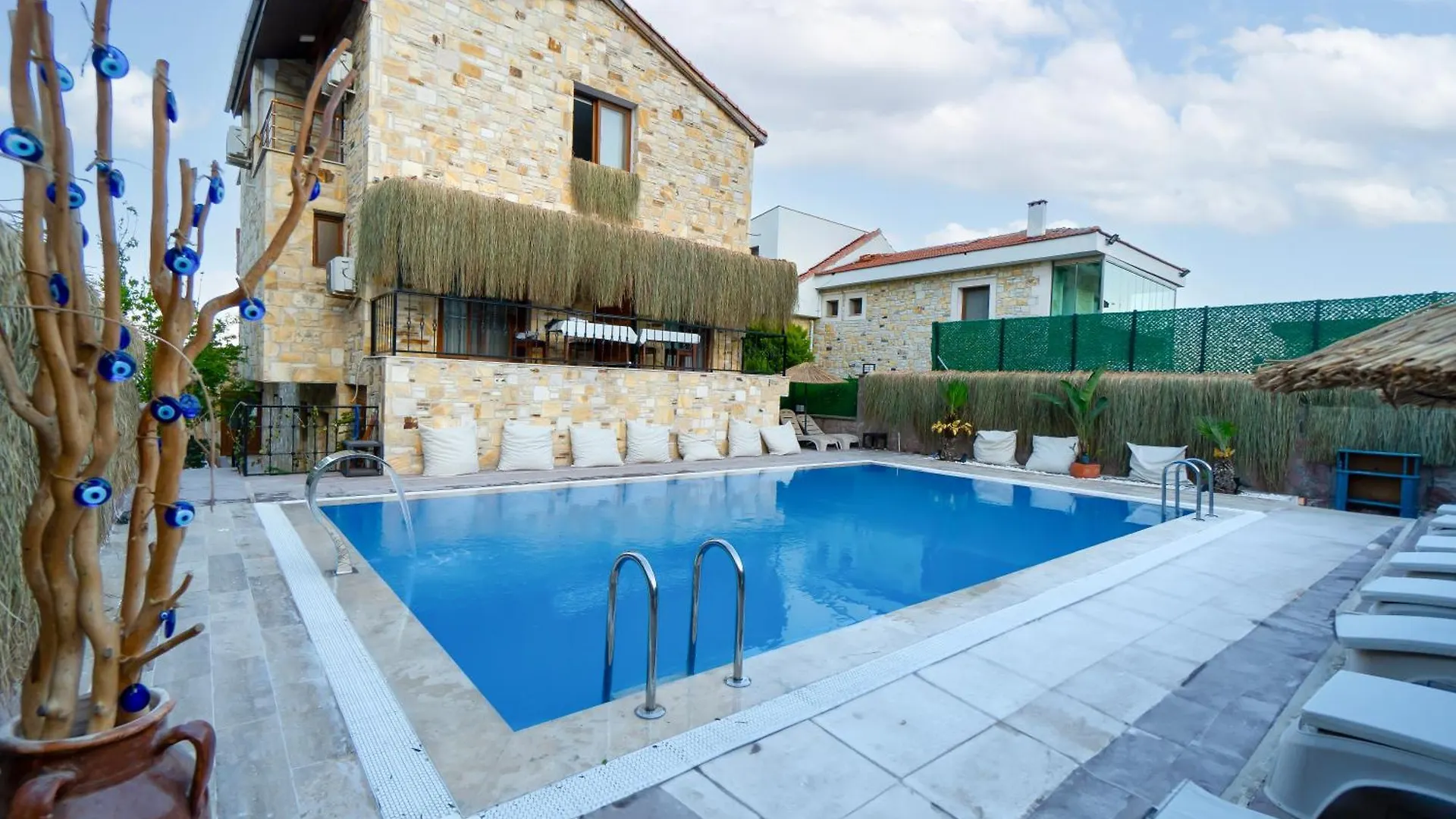 Stone House Butik Otel Izmir